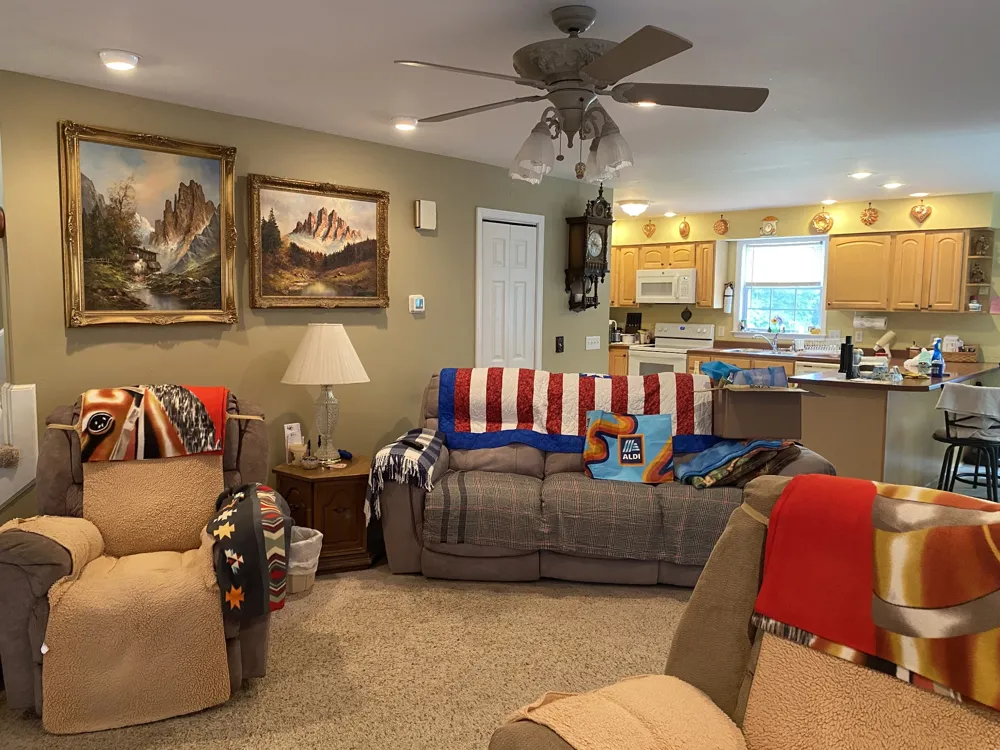 326 Sherman Rd Charlotte, TN 37036
