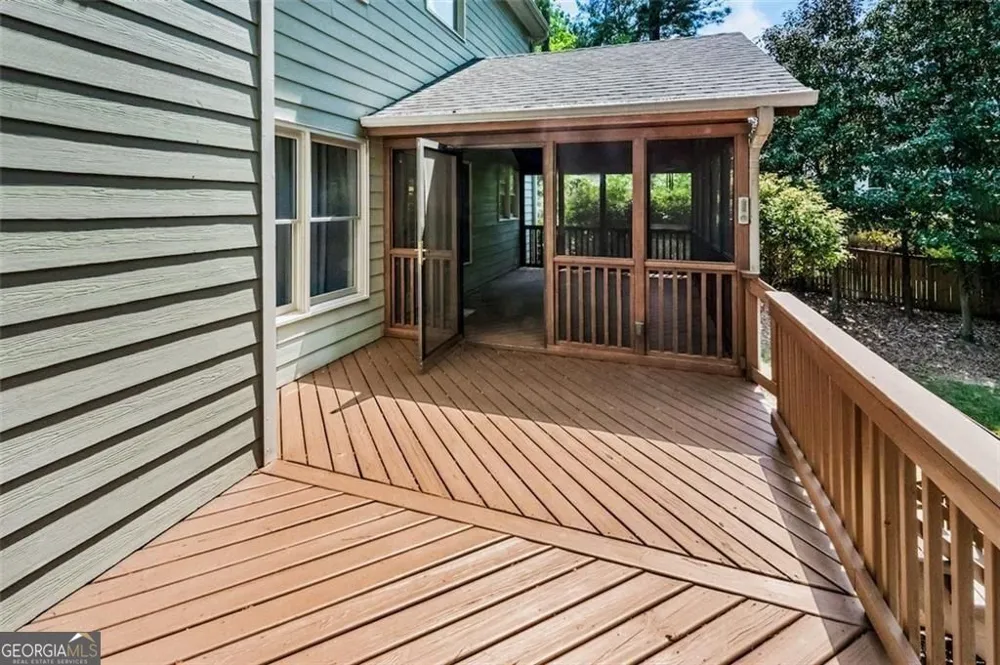 780 River Cliff CT Suwanee, GA 30024