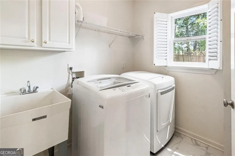 780 River Cliff CT Suwanee, GA 30024