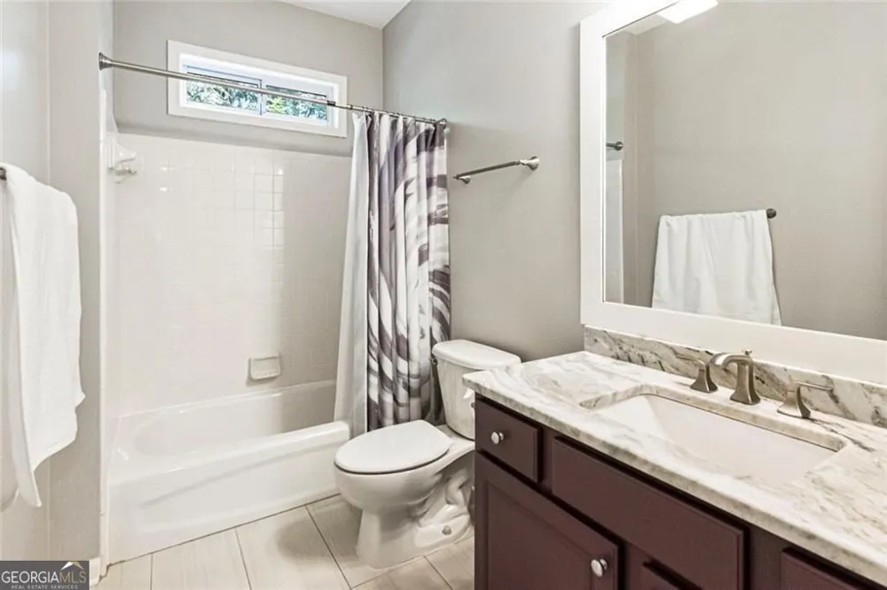 780 River Cliff CT Suwanee, GA 30024
