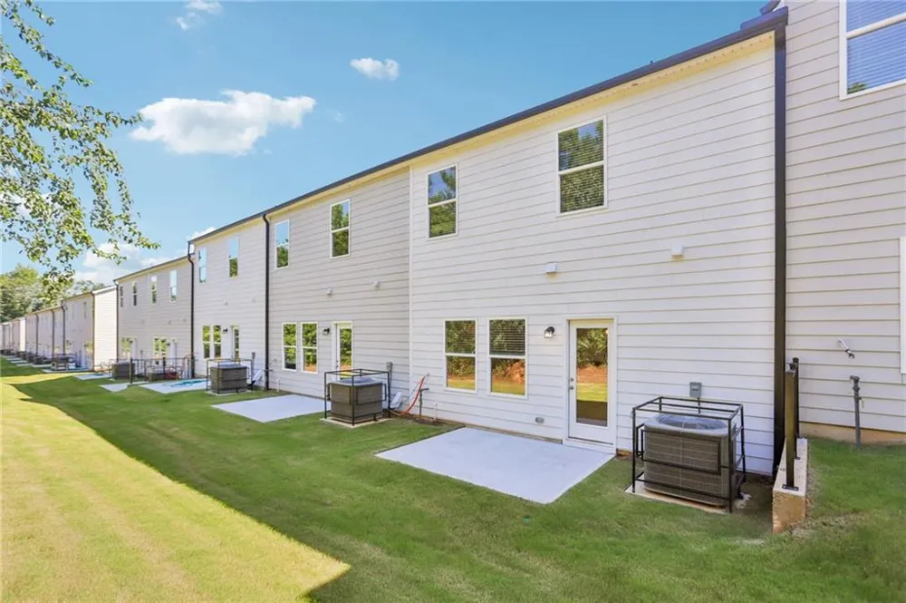 7858 Marie Way Fairburn, GA 30213