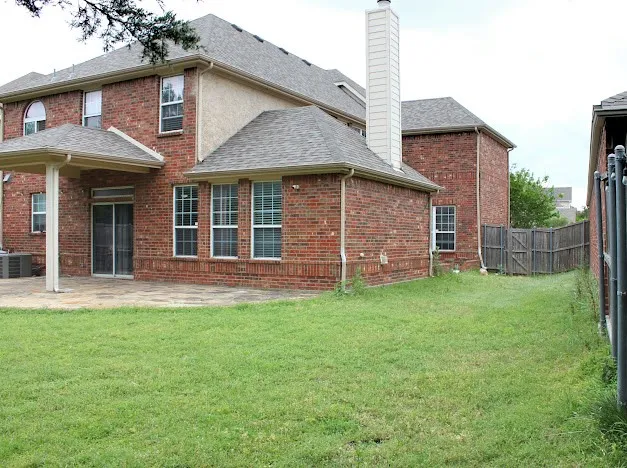 5996 Clearwater Drive The Colony, TX 75056