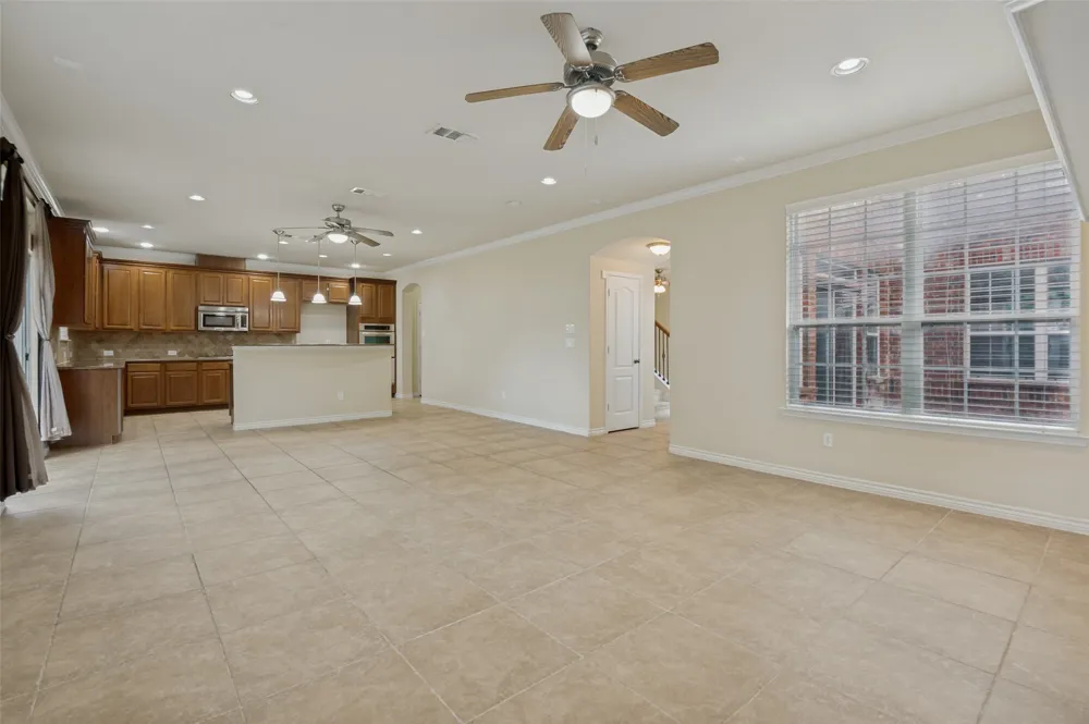 5996 Clearwater Drive The Colony, TX 75056