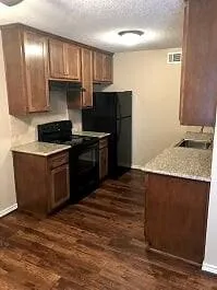 1008 Houston Avenue Livingston, TX 77351