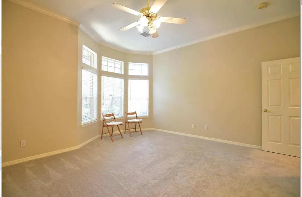 34 Reflection Point Drive E The Woodlands, TX 77381