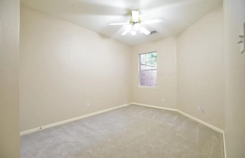 34 Reflection Point Drive E The Woodlands, TX 77381