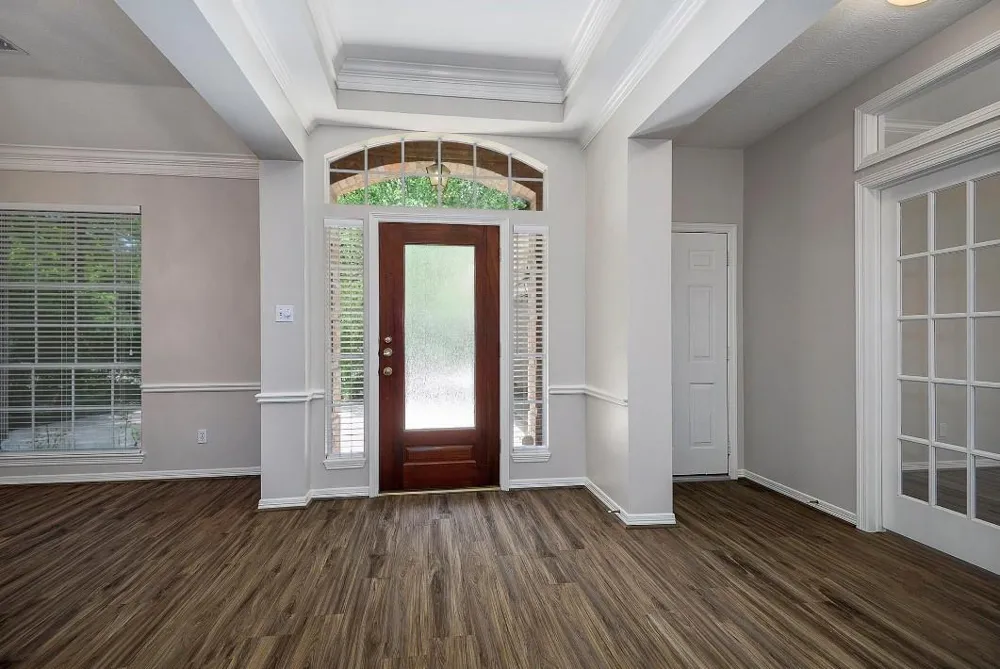 34 Reflection Point Drive E The Woodlands, TX 77381
