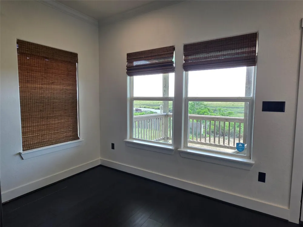 640 18th Street San Leon, TX 77539