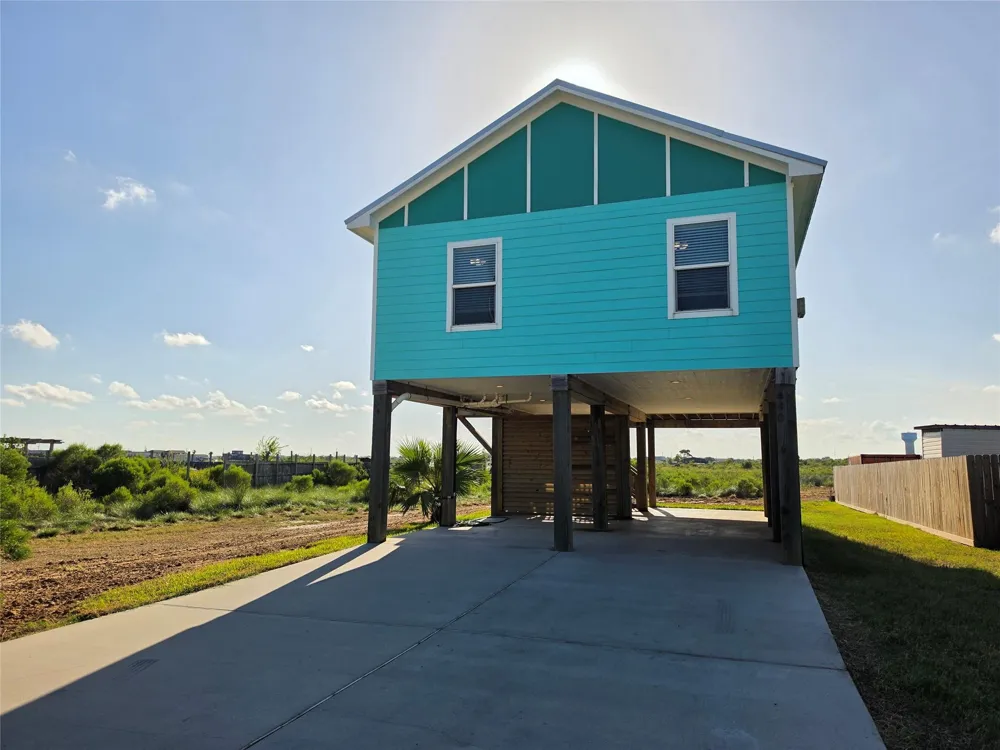 640 18th Street San Leon, TX 77539