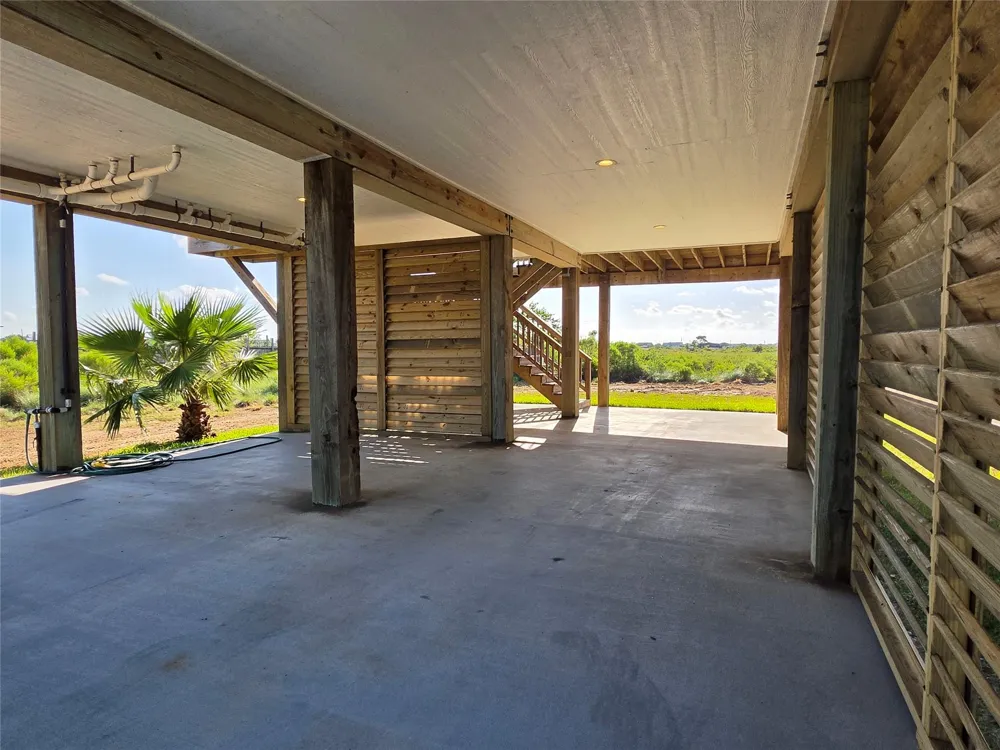 640 18th Street San Leon, TX 77539