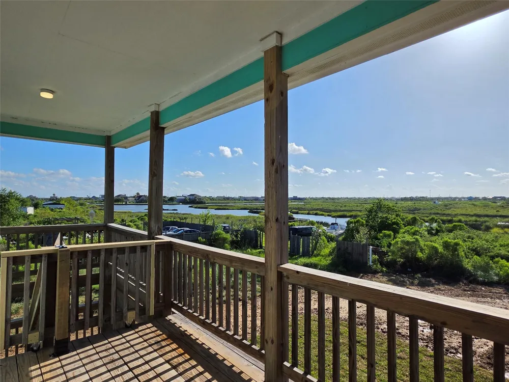 640 18th Street San Leon, TX 77539