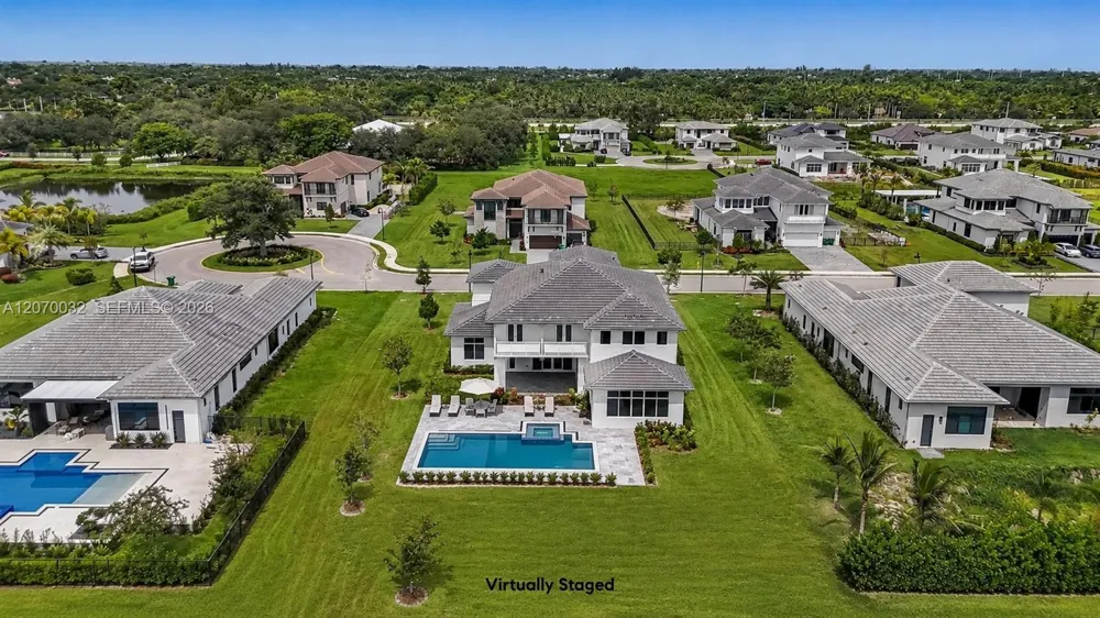 2440 SW 122nd Ter #2440 Davie, FL 33325