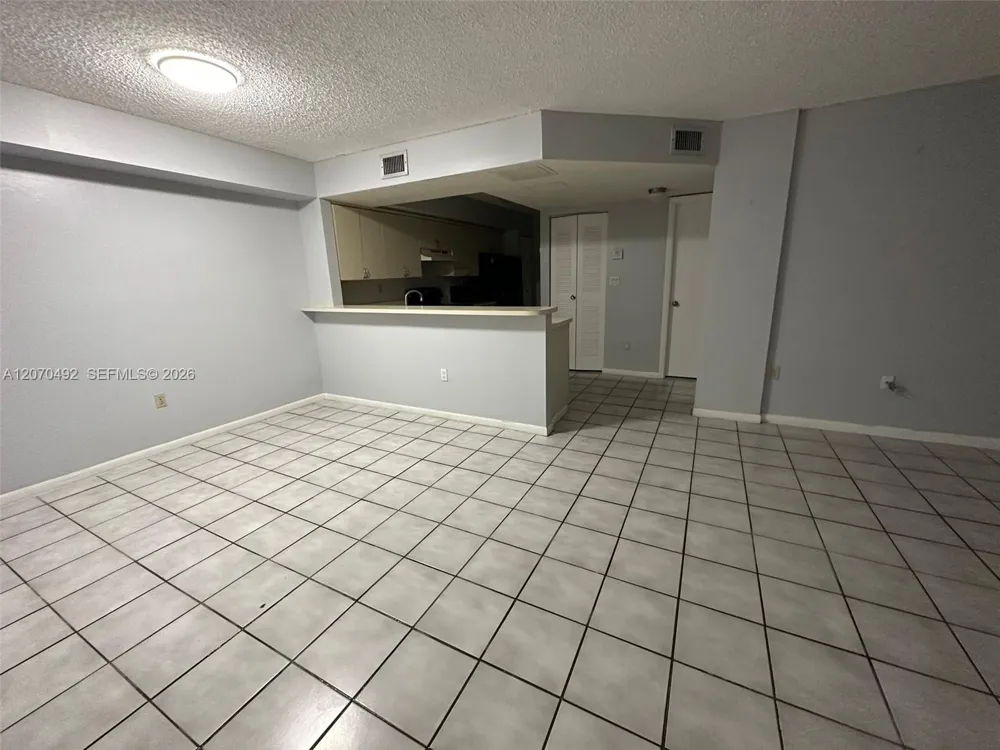 8600 SW 212th St #105 Cutler Bay, FL 33189