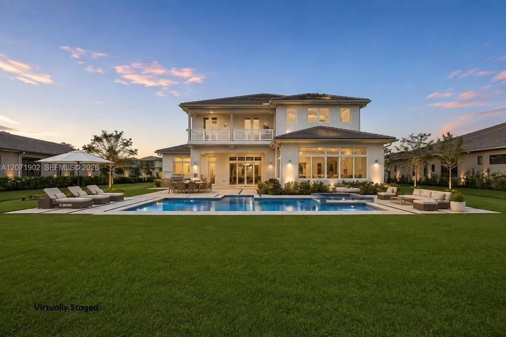 2440 SW 122nd Ter Davie, FL 33325