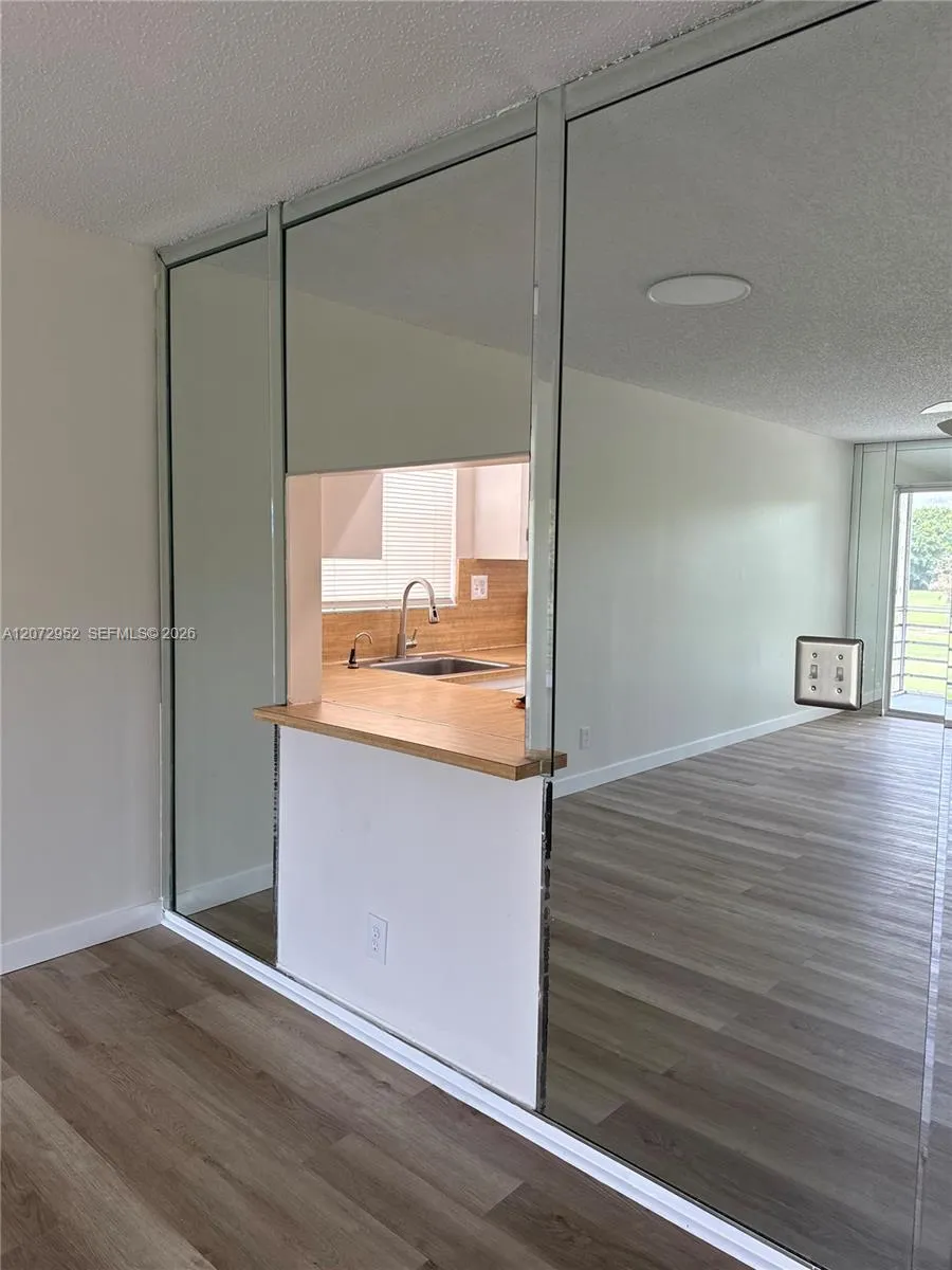 8380 Sands Point Blvd #J310 Tamarac, FL 33321