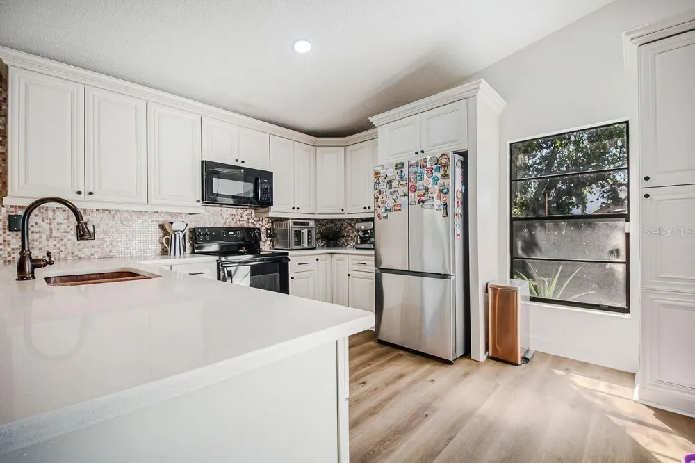 3038 WOOLRIDGE DRIVE Orlando, FL 32837