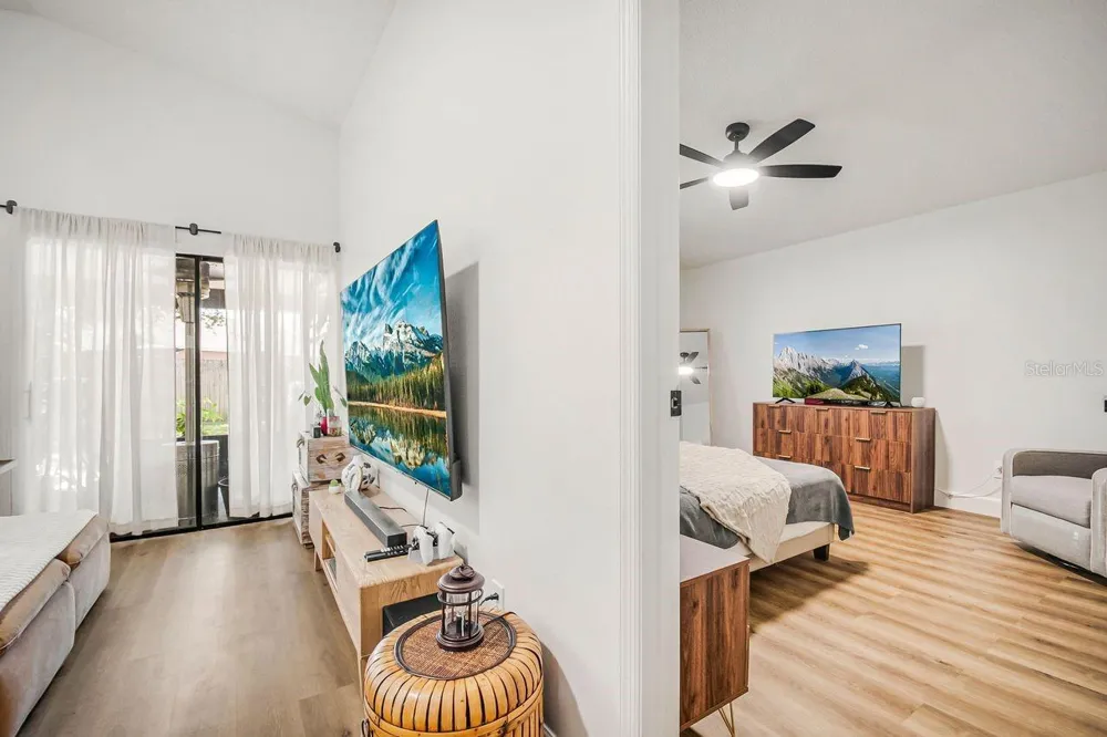 3038 WOOLRIDGE DRIVE Orlando, FL 32837