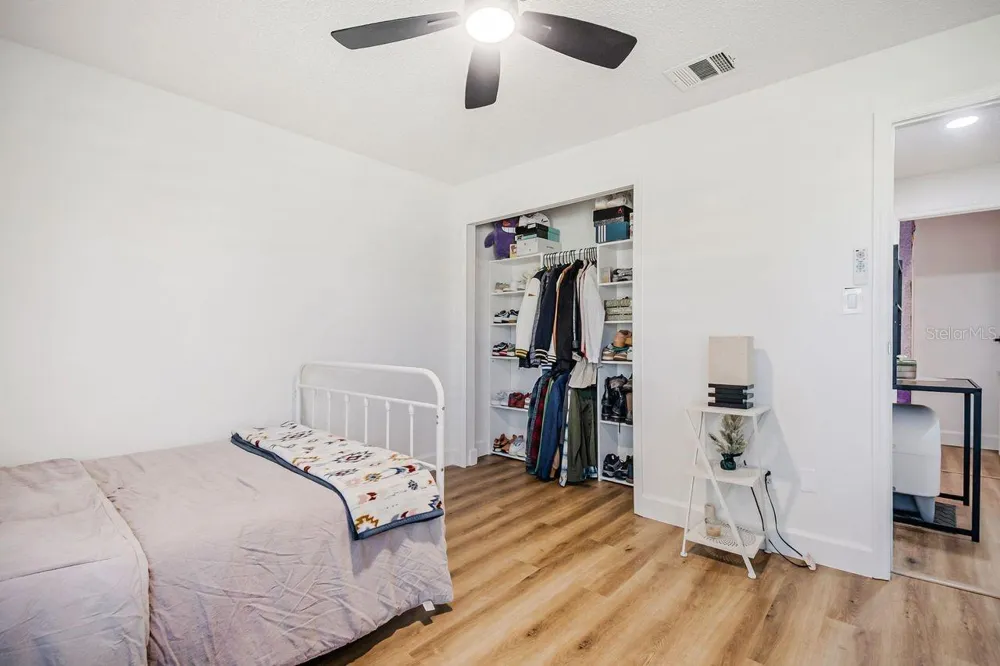 3038 WOOLRIDGE DRIVE Orlando, FL 32837