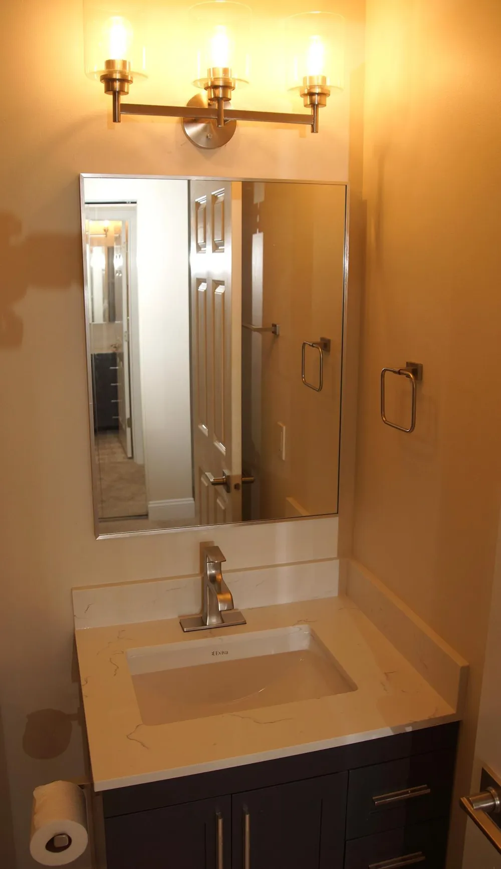 330 Pondridge Circle Wayzata, MN 55391