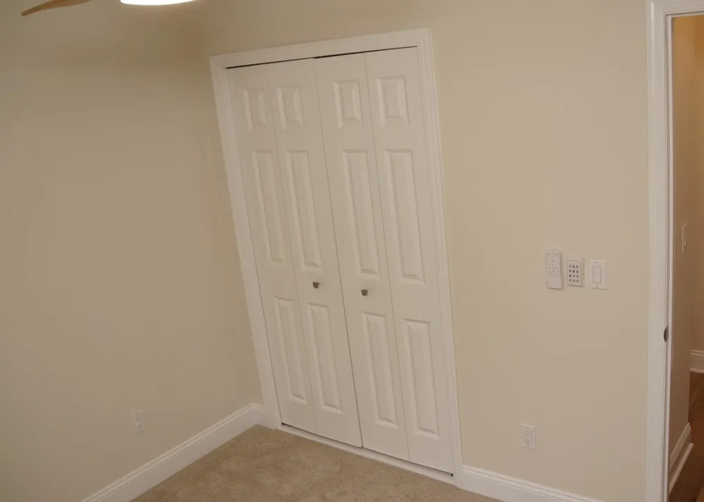 330 Pondridge Circle Wayzata, MN 55391