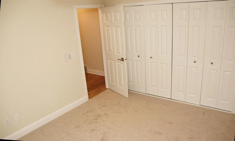 330 Pondridge Circle Wayzata, MN 55391