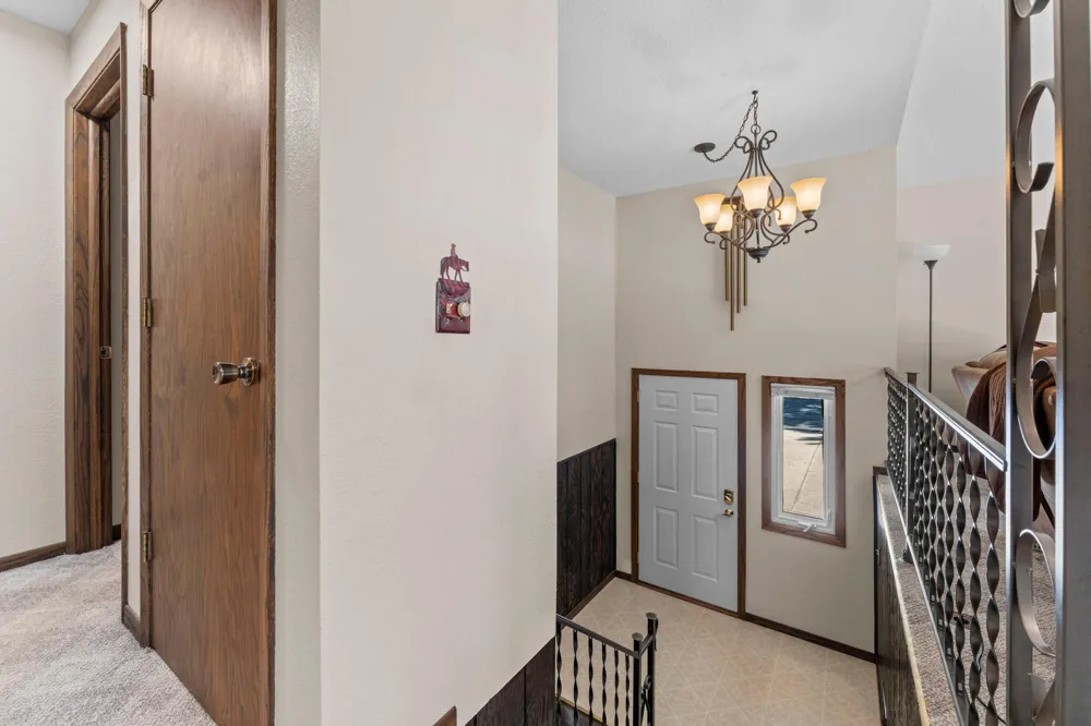 465 NE 265th Avenue Isanti, MN 55040