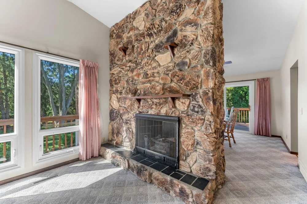 465 NE 265th Avenue Isanti, MN 55040