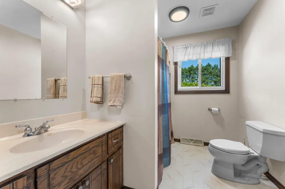 465 NE 265th Avenue Isanti, MN 55040