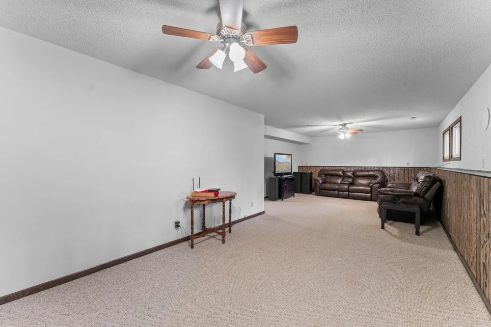 465 NE 265th Avenue Isanti, MN 55040