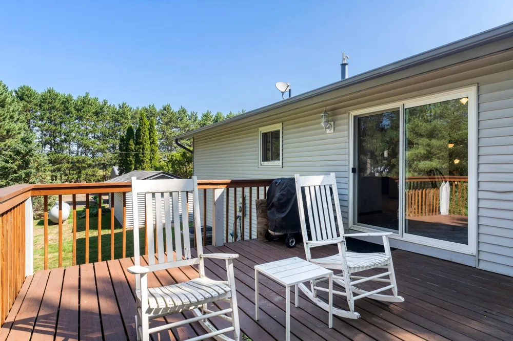 465 NE 265th Avenue Isanti, MN 55040