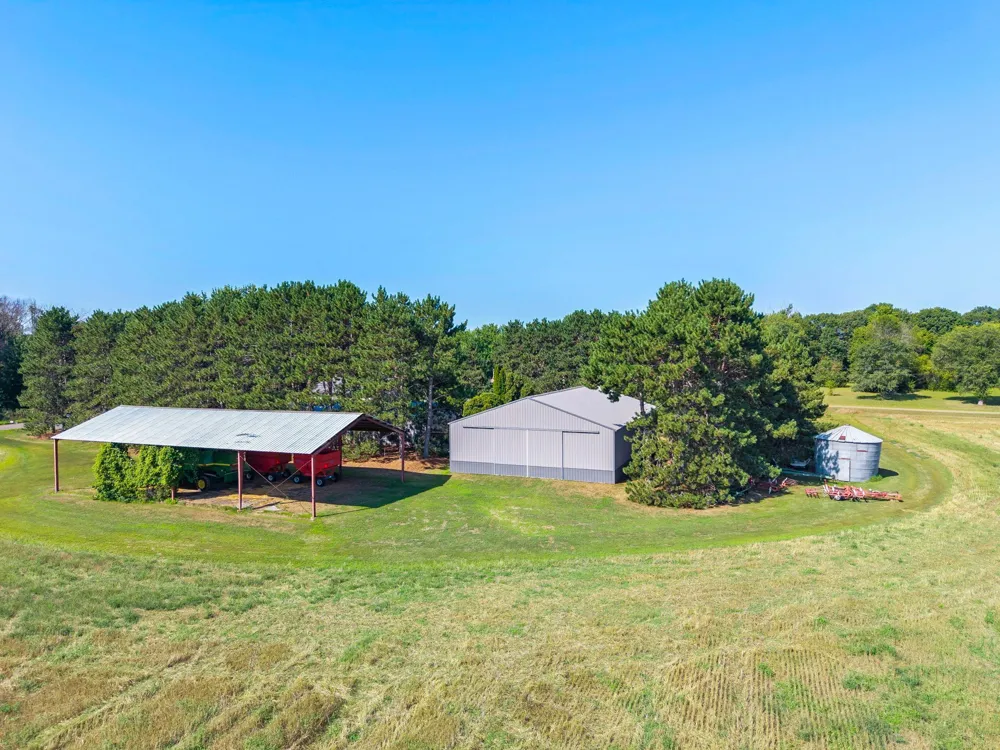 465 NE 265th Avenue Isanti, MN 55040