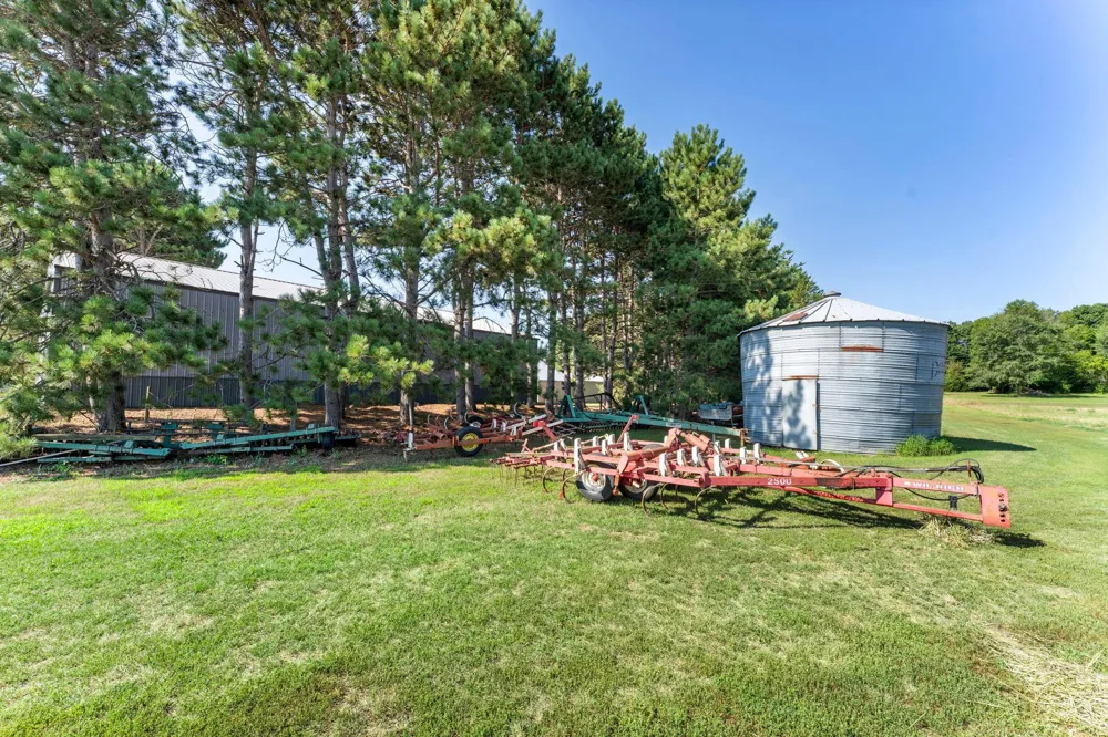465 NE 265th Avenue Isanti, MN 55040