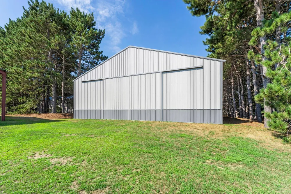 465 NE 265th Avenue Isanti, MN 55040