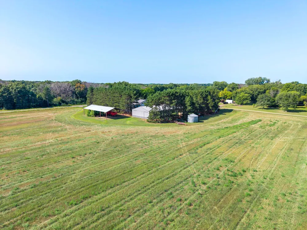 465 NE 265th Avenue Isanti, MN 55040