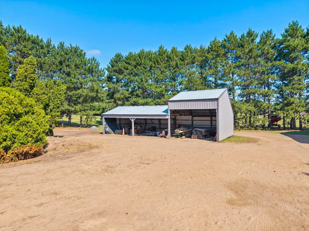 465 NE 265th Avenue Isanti, MN 55040