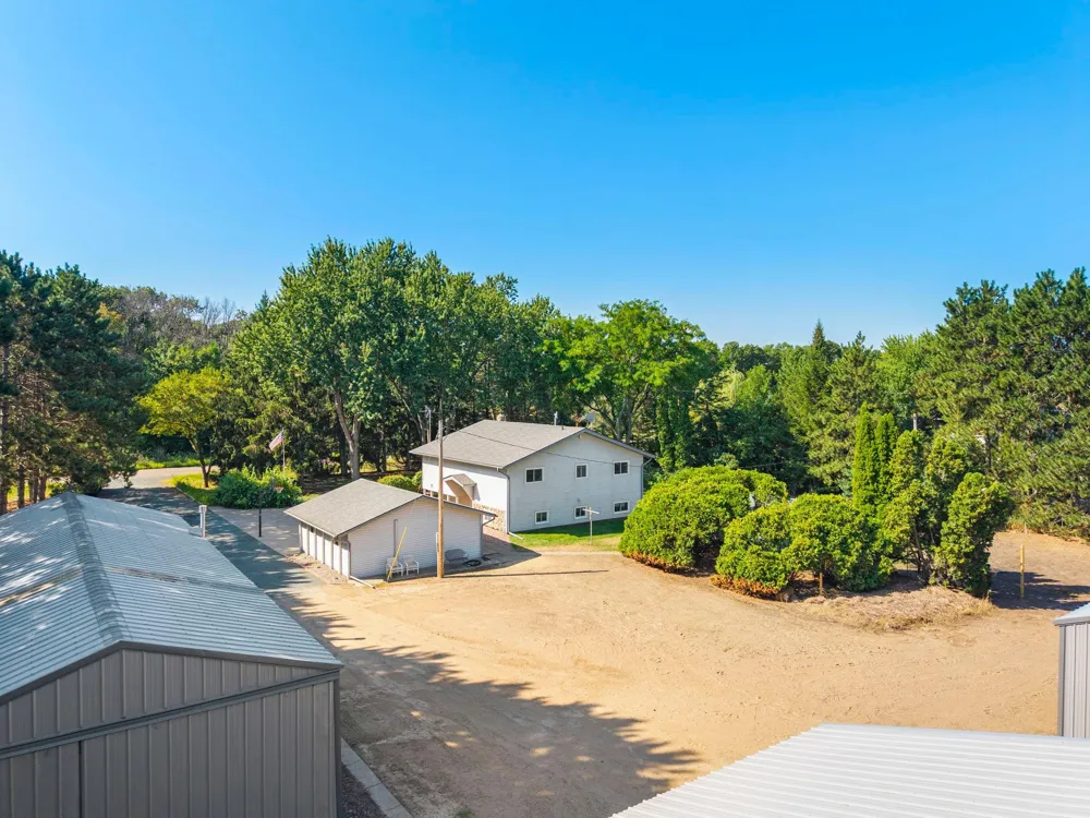465 NE 265th Avenue Isanti, MN 55040