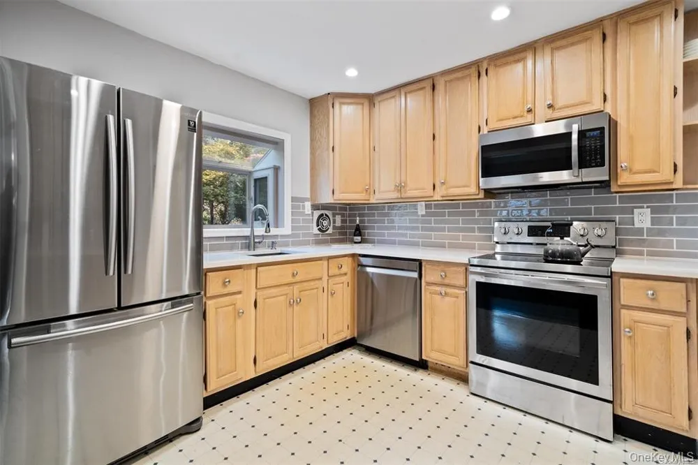 228 Oakwood Road Huntington Station, NY 11746
