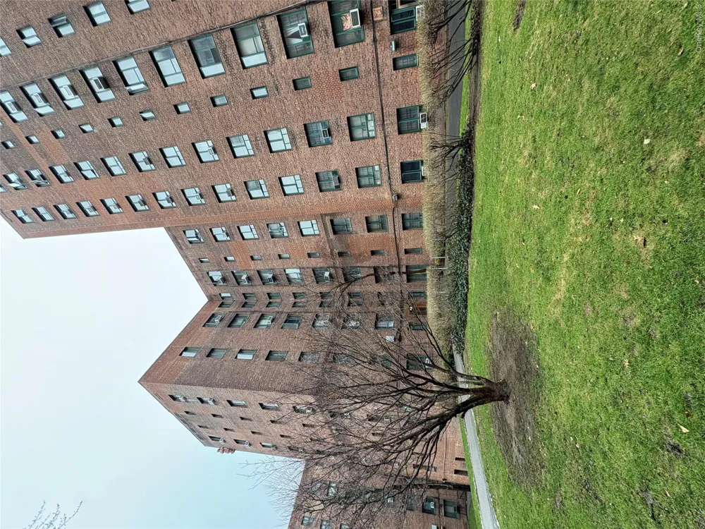 24 Metropolitan Oval #ME Bronx, NY 10462