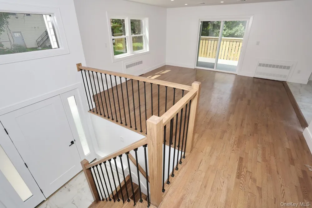 38 Singer Avenue Spring Valley, NY 10977