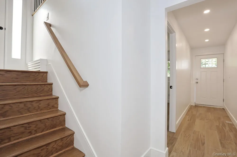 38 Singer Avenue Spring Valley, NY 10977