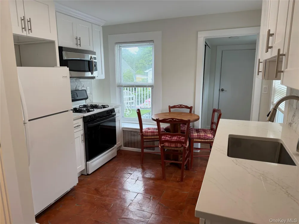 20 Campwoods Road #2R Ossining, NY 10562