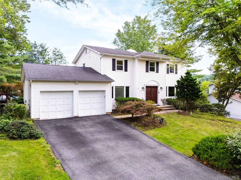 14 Bubenko Drive Garnerville, NY 10923