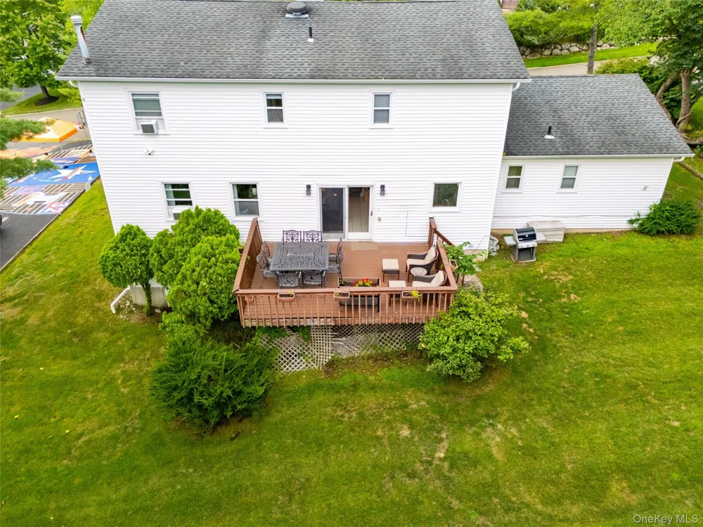14 Bubenko Drive Garnerville, NY 10923