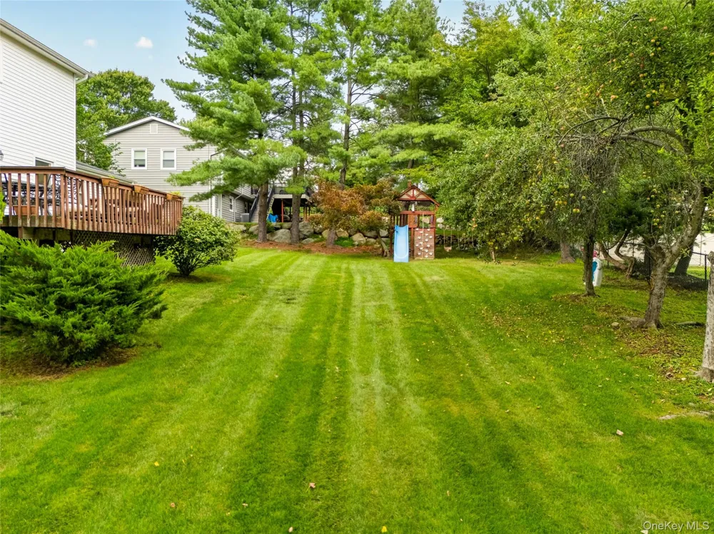 14 Bubenko Drive Garnerville, NY 10923