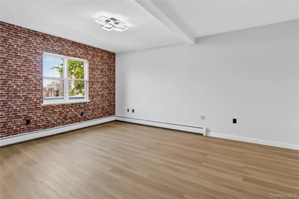 20 S Broadway #305 Nyack, NY 10960