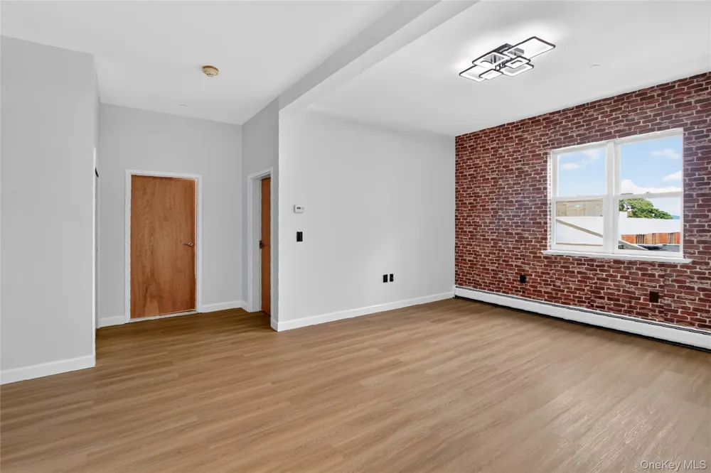 20 S Broadway #305 Nyack, NY 10960