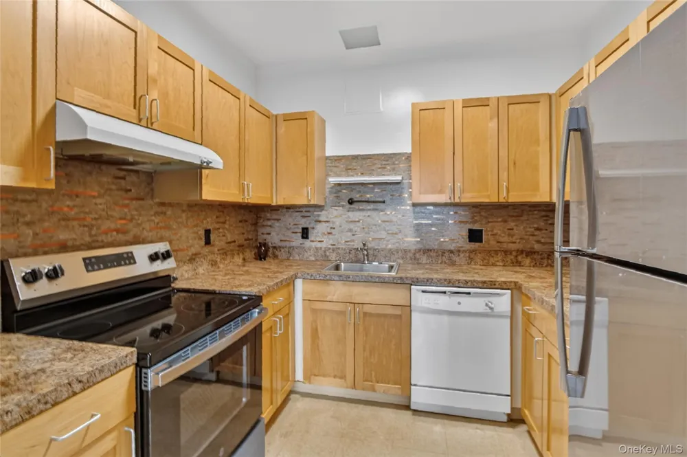 20 S Broadway #305 Nyack, NY 10960