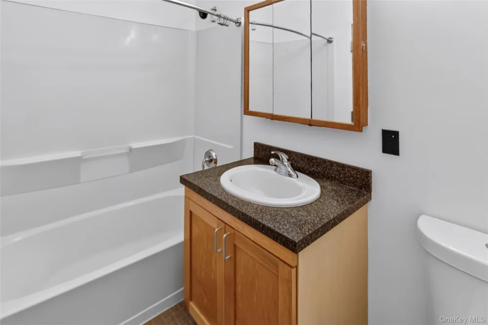 20 S Broadway #305 Nyack, NY 10960