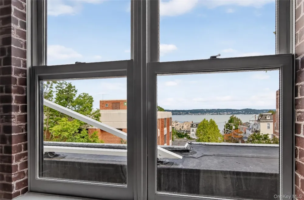 20 S Broadway #305 Nyack, NY 10960