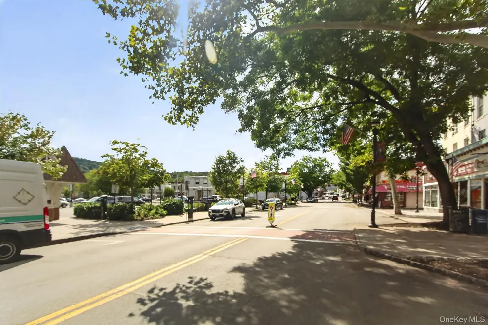 20 S Broadway #305 Nyack, NY 10960